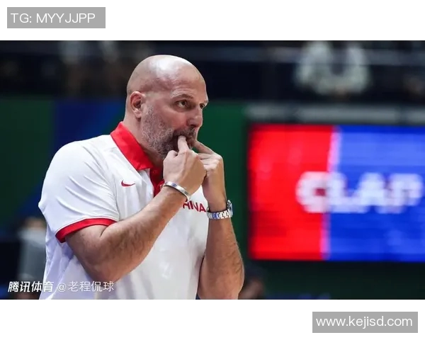 苏群：快船球员都不上班&登哥都已经三双了 不是主教练的事儿