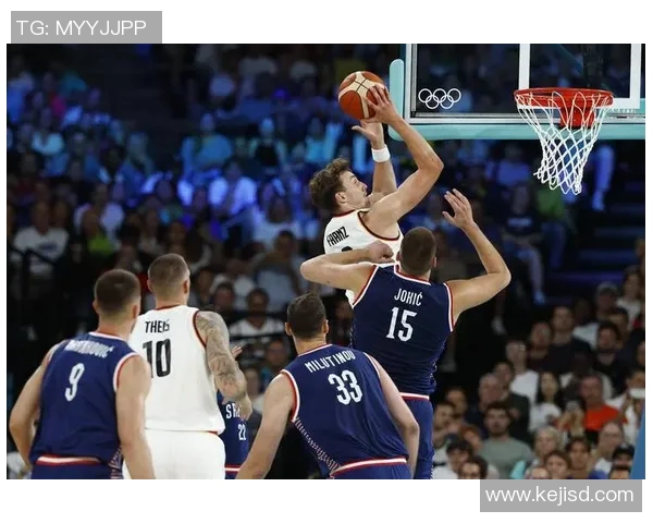 表现全面！小瓦格纳半场10中5砍最高15分外加4板3助 罚球4中4