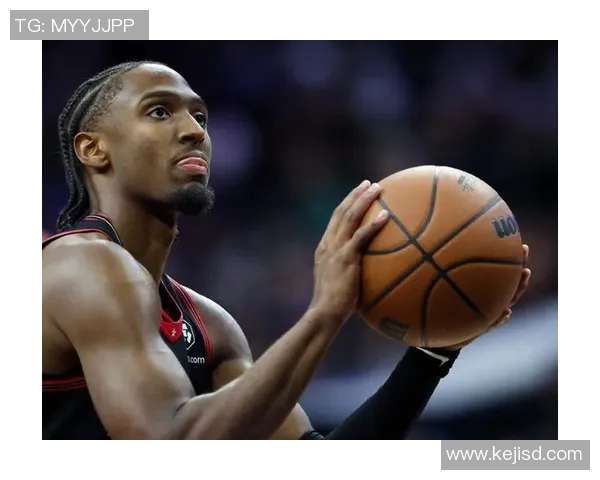 能攻能传！马克西21中13轰下34分4板12助2断 上半场24分